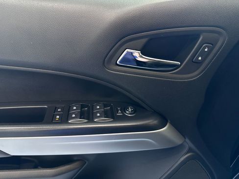 Certified 2022 Chevrolet Colorado LT w/ Luxury Package image 24