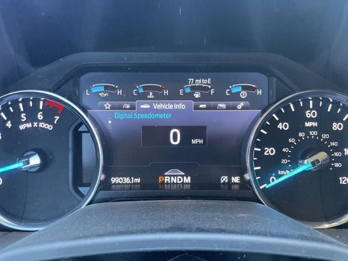 Used 2021 Ford Expedition Platinum image 5