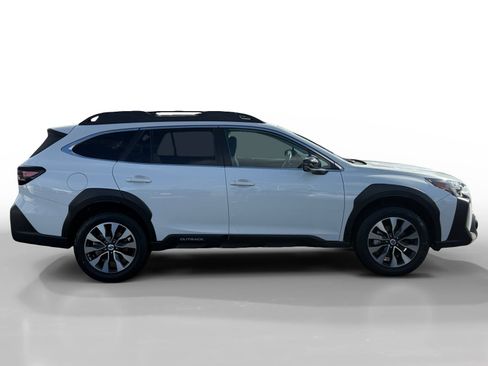 Used 2023 Subaru Outback Limited image 6