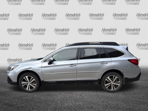 Used 2019 Subaru Outback 2.5i Limited AWD/4WD image 7