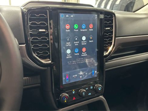 New 2025 Ford Ranger XLT w/ Black Appearance Package image 29