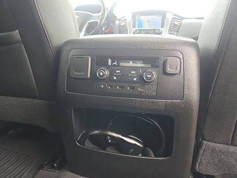 Used 2020 Chevrolet Tahoe Premier AWD/4WD image 39