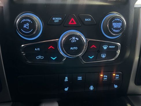 Used 2016 RAM 1500 Big Horn image 21