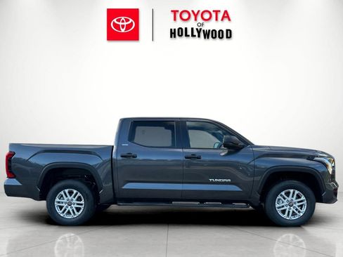 New 2026 Toyota Tundra SR5 image 3