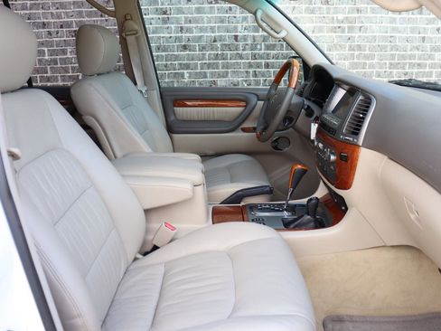 Used 2007 Lexus LX 470 4WD image 26