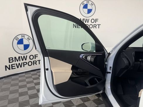 New 2026 BMW X3 xDrive30i w/ Premium Package AWD/4WD image 16