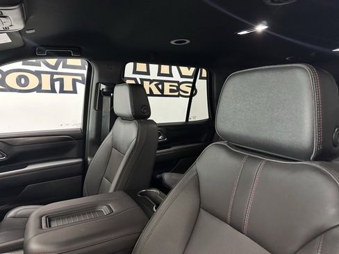 Used 2023 Chevrolet Tahoe RST image 13