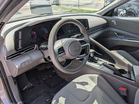 Used 2023 Hyundai Elantra SEL w/ Cargo Package FWD image 12