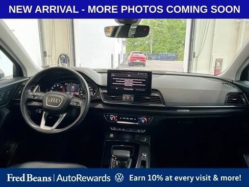 Used 2023 Audi Q5 2.0T Premium w/ Convenience Package AWD/4WD image 15