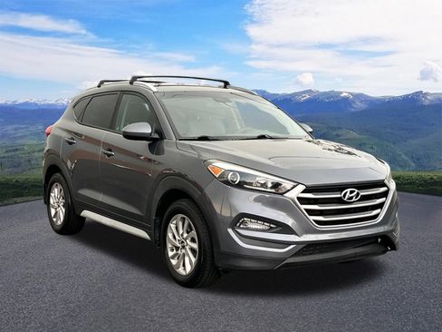 Used 2017 Hyundai Tucson SE w/ SE Popular Package 02 AWD/4WD image 8