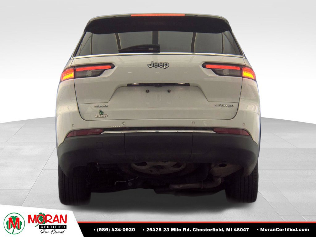 Used 2023 Jeep Grand Cherokee L Limited AWD/4WD image 7