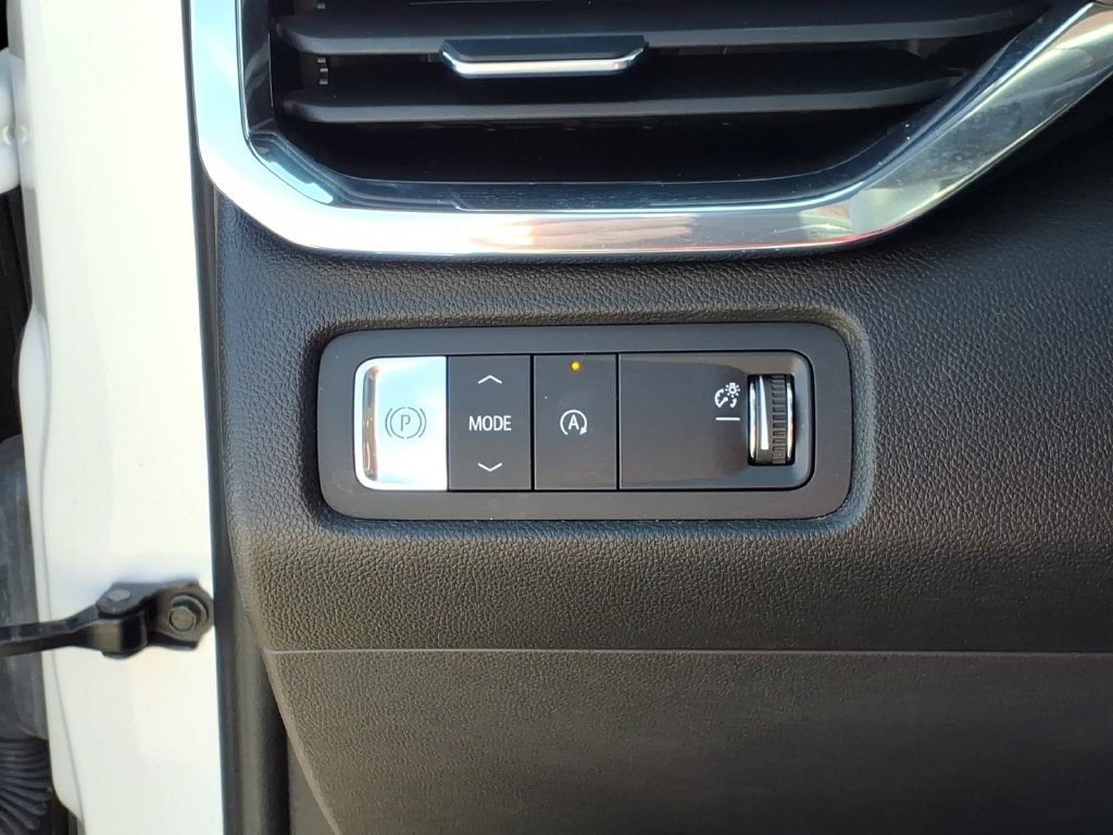 Used 2024 GMC Acadia Denali FWD image 19