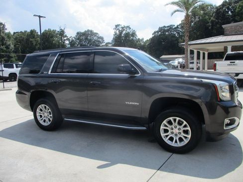 Used 2015 GMC Yukon SLT w/ HD Trailering Package RWD image 10