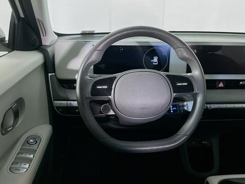 Used 2024 Hyundai Ioniq 5 SEL image 16