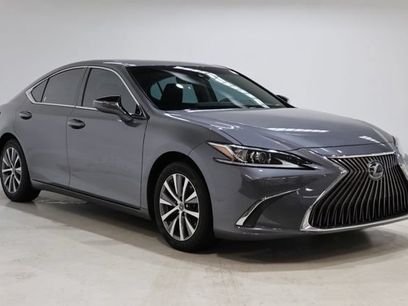 Used 2021 Lexus ES 350 w/ Accessory Package 2