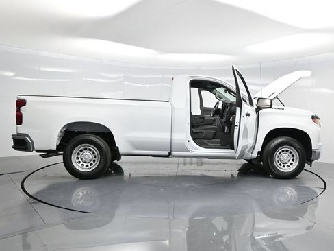 Used 2025 Chevrolet Silverado 1500 W/T w/ WT Safety Package RWD image 3