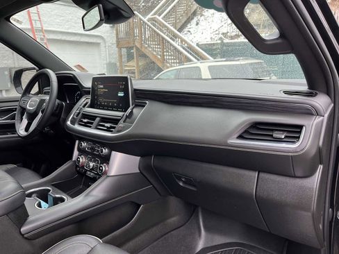 Certified 2023 GMC Yukon SLT image 30