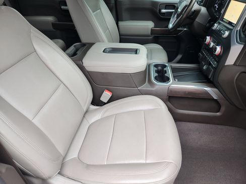 Used 2019 GMC Sierra 1500 SLT image 14