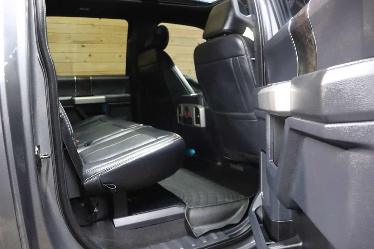 Used 2022 Ford F250 Lariat w/ Black Appearance Package AWD/4WD image 84
