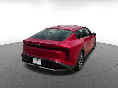 Used 2025 Kia K4 LXS image 14