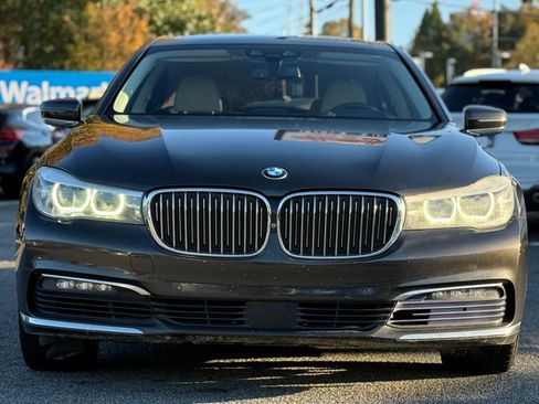 Used 2016 BMW 740i RWD image 8