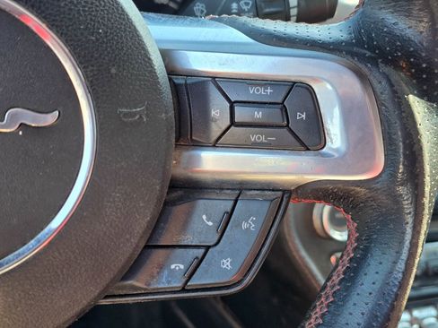 Used 2017 Ford Mustang GT Premium RWD image 21