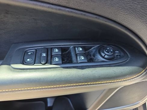 Used 2017 Jeep Compass Sport FWD image 17