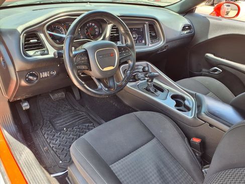 Used 2019 Dodge Challenger GT w/ Blacktop Package RWD image 12