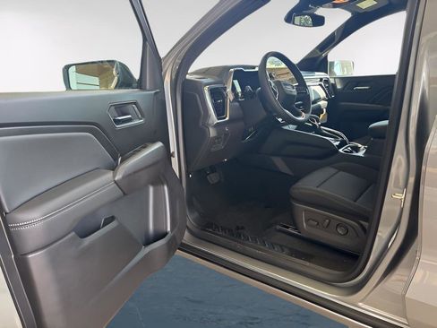 New 2026 GMC Canyon Elevation w/ Convenience Package image 11