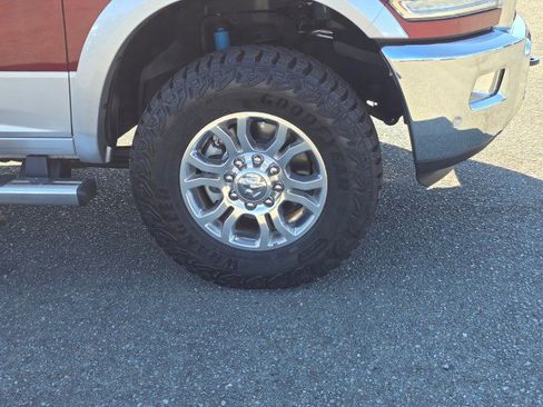Used 2018 RAM 2500 Laramie w/ Off Road Package image 2