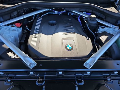 New 2026 BMW X5 sDrive40i w/ Premium Package image 32
