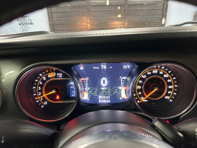 Used 2019 Jeep Wrangler Unlimited Sahara AWD/4WD image 13