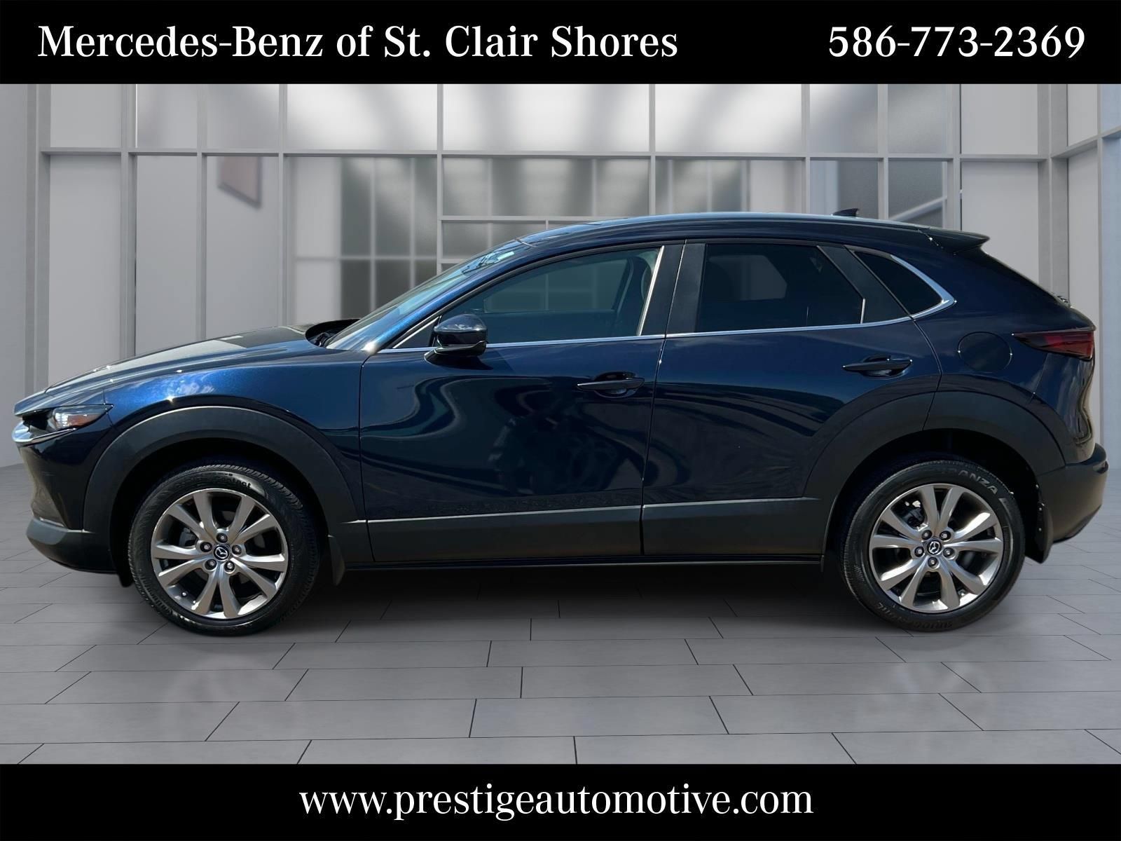 Used 2020 MAZDA CX-30 FWD w/ Preferred Package image 2