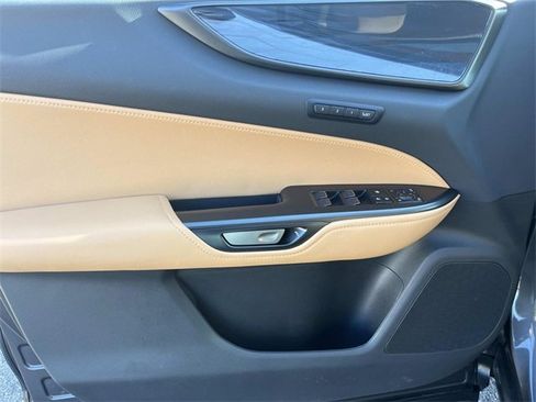 Used 2025 Lexus NX 350h AWD w/ Premium Package image 29