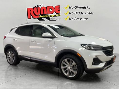 Used 2020 Buick Encore GX Essence w/ Experience Buick Package AWD/4WD image 8