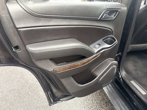 Used 2019 Chevrolet Tahoe LT image 18