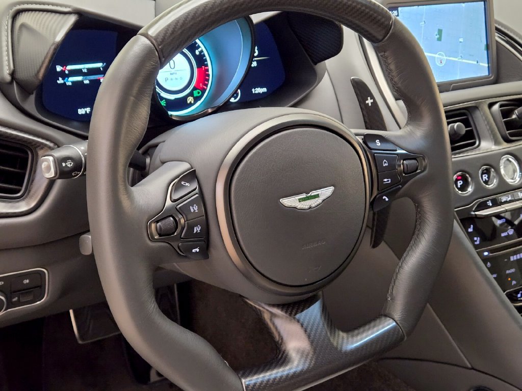 Used 2020 Aston Martin DBS Superleggera RWD image 33