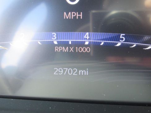 Used 2024 Jeep Grand Cherokee L Laredo AWD/4WD image 25