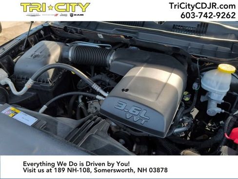 Used 2019 RAM 1500 Classic Warlock image 28