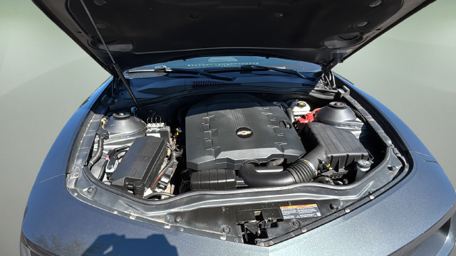 Used 2010 Chevrolet Camaro LT w/ RS Package RWD image 32