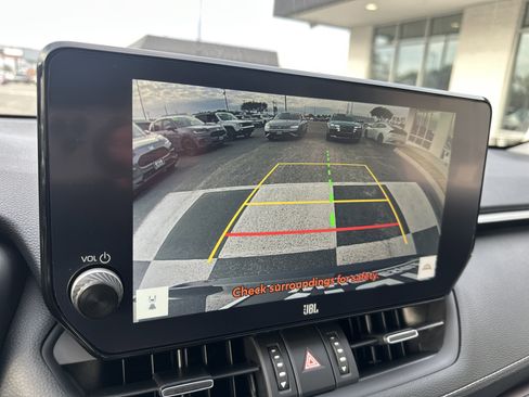 Used 2025 Toyota RAV4 Limited image 18