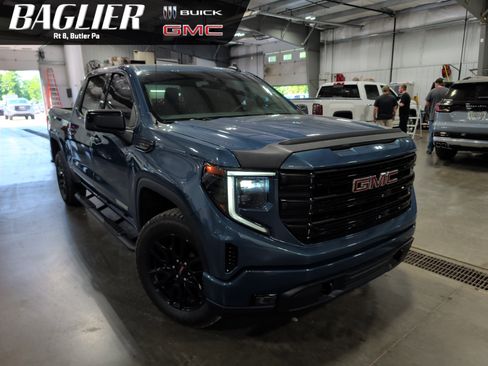 Used 2024 GMC Sierra 1500 Elevation w/ X31 Off-Road Package AWD/4WD image 1