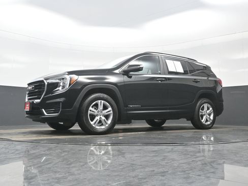 Used 2022 GMC Terrain SLE w/ Driver Convenience Package AWD/4WD image 36