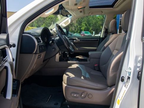 Used 2020 Lexus GX 460 Premium AWD/4WD image 7