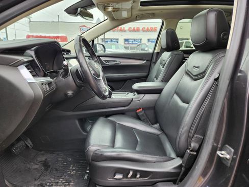 Used 2019 Cadillac XT5 Luxury image 11