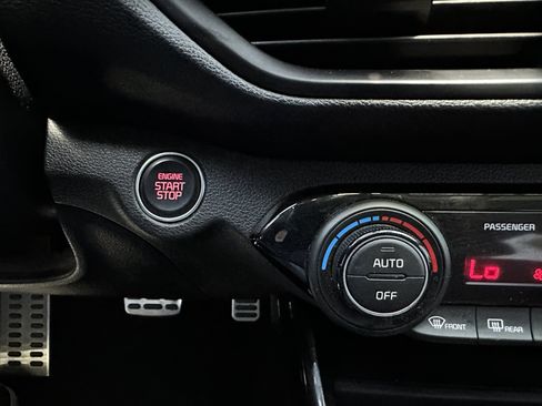 Certified 2024 Kia Forte GT-Line FWD image 29