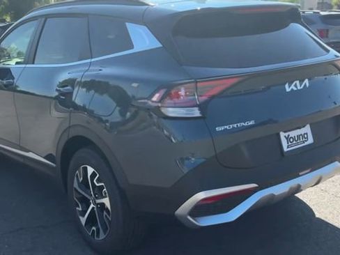 Certified 2025 Kia Sportage EX w/ EX Premium Package image 4