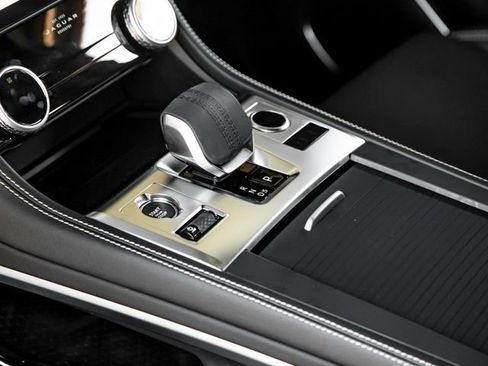 New 2026 Jaguar F-PACE R-Dynamic S image 19