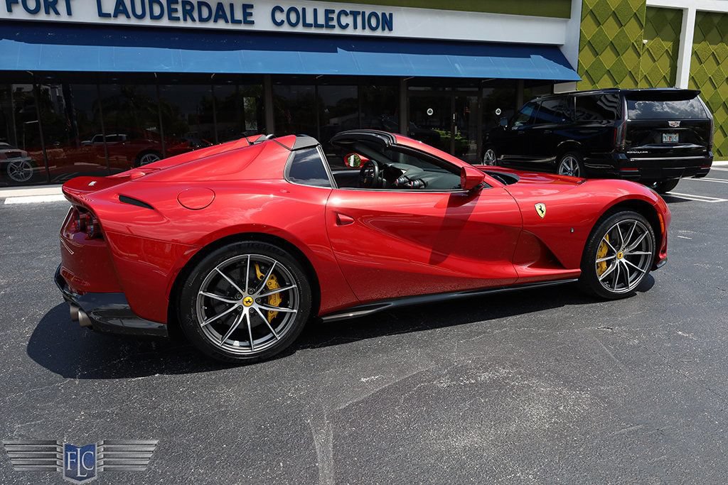Used 2021 Ferrari 812 GTS RWD image 6