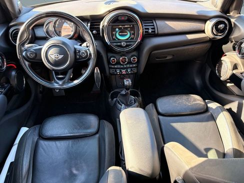 Used 2017 MINI Cooper S image 17